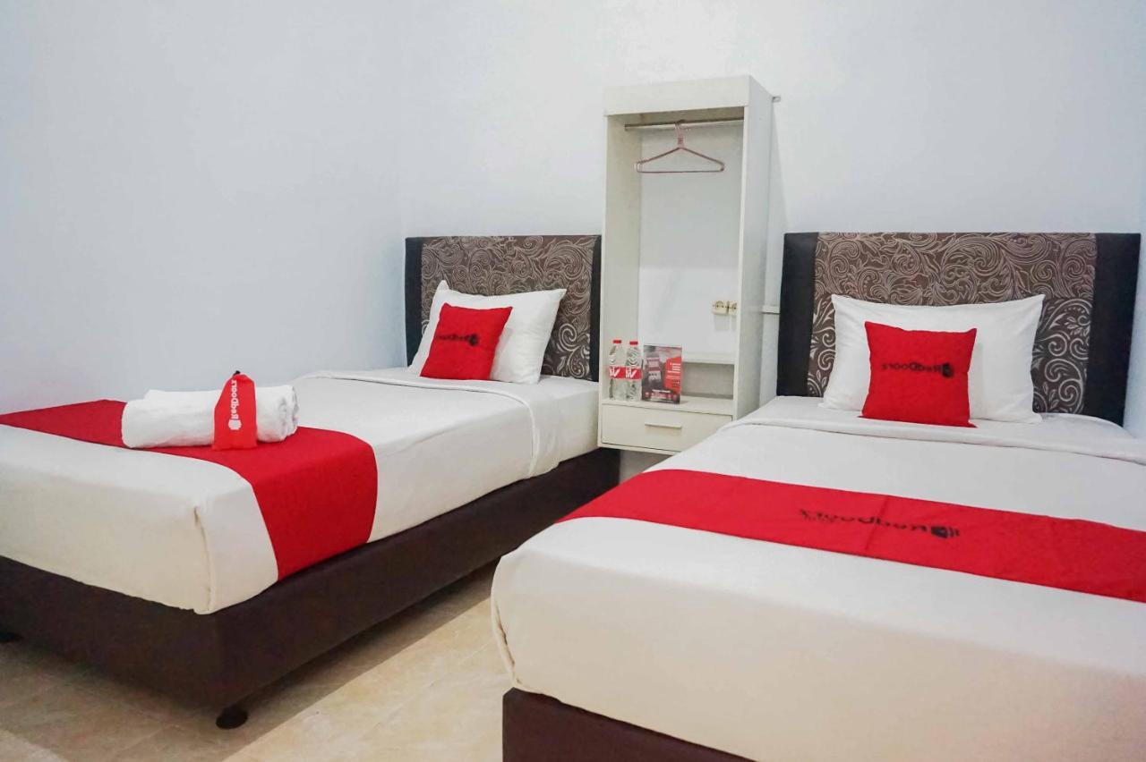 Reddoorz Near Velodrome Malang 2 Hotel Ngadipuro Exterior photo